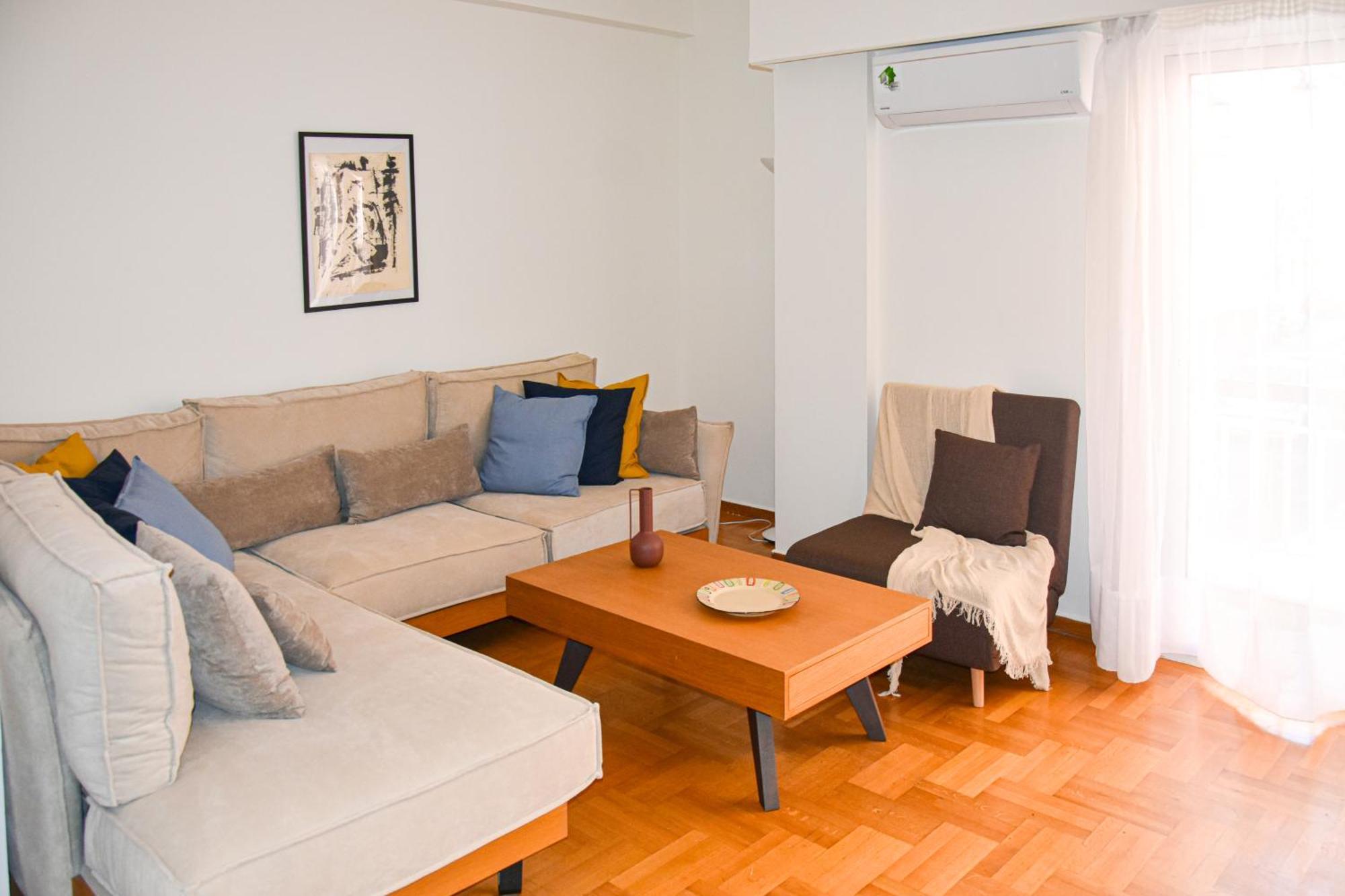 Spacious Modern Apartment In Pagkrati Atenas Exterior foto